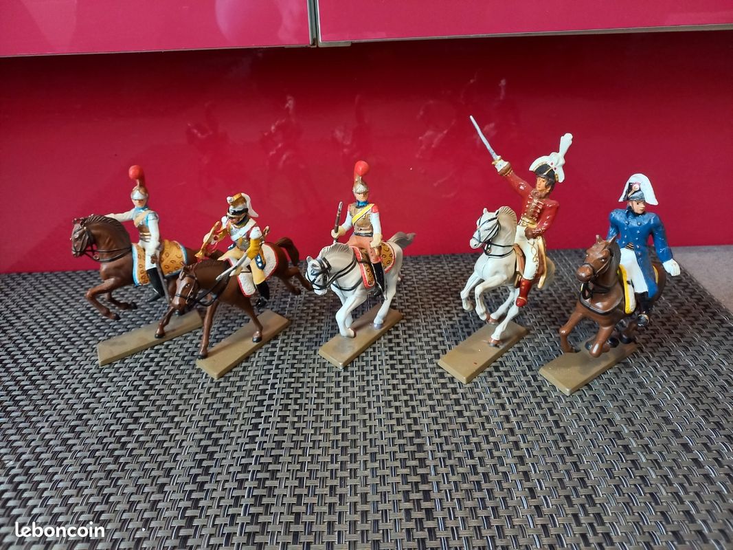 Lot De 5 Cavaliers Spahis Armée D'Afrique – Figurines Plastique Anciennes Starlux