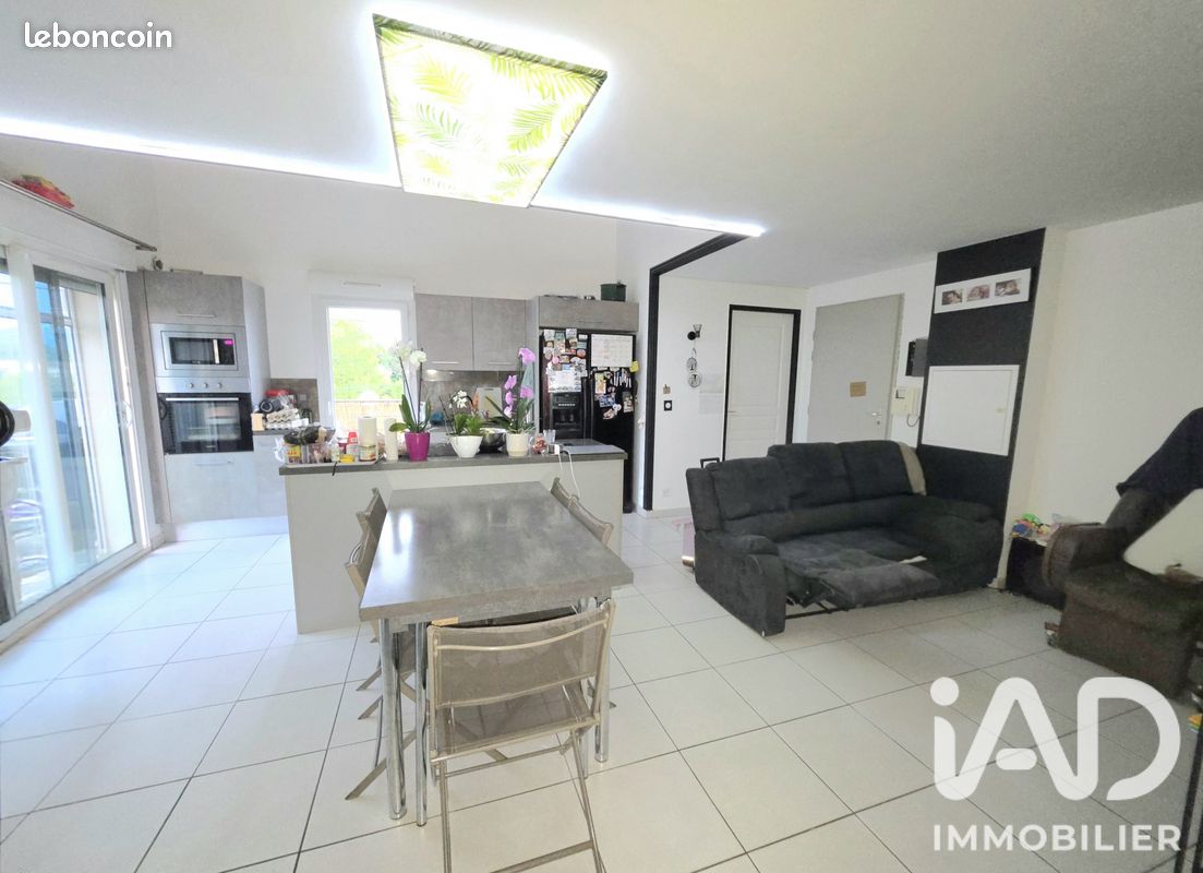 Appartement 3 pièces 52 m² · à Puget-sur-Argens · 52 m² · 245 000 €