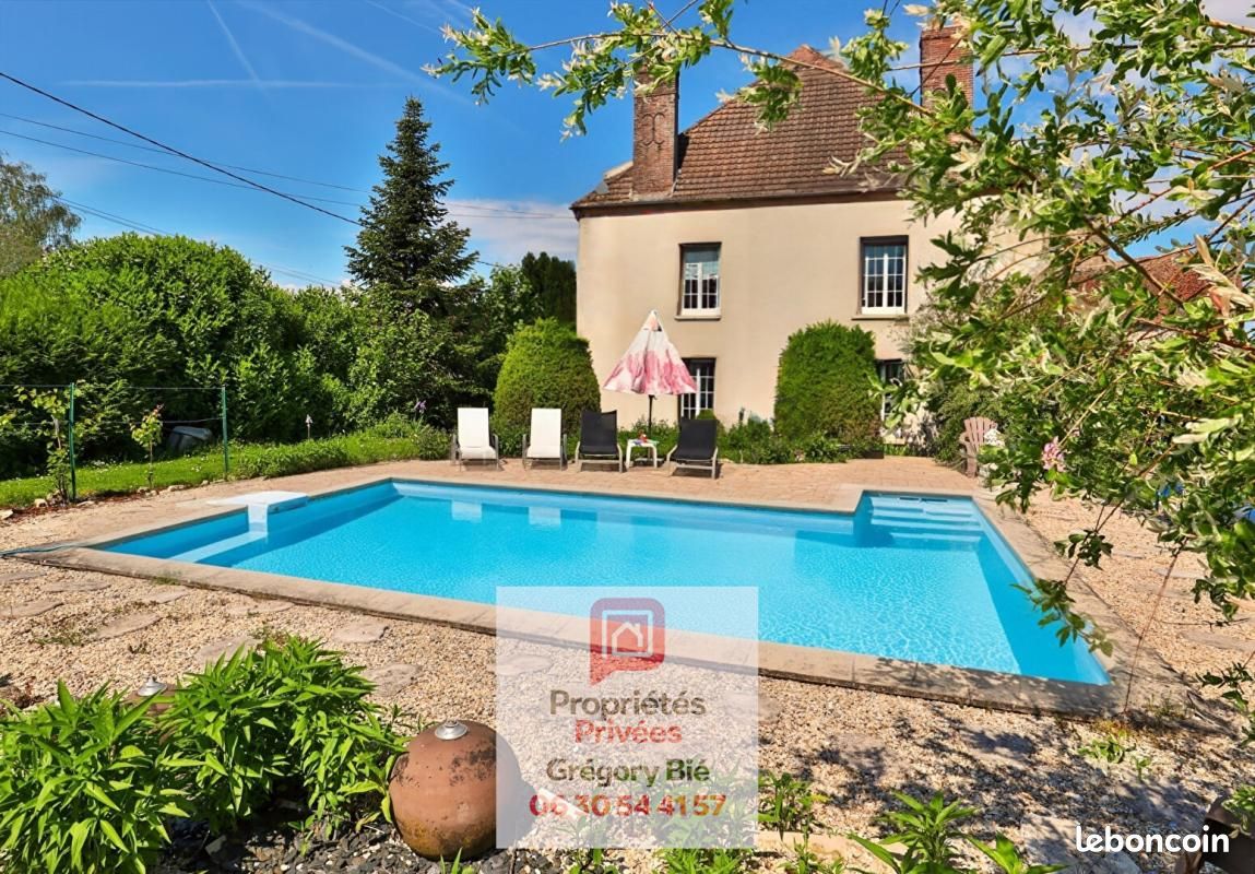 Maison 7 pièces 241 m² · à Provins · 241 m² · 290 000 €