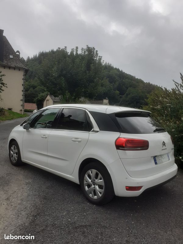 CITROEN C4 Space Tourer (image 2)