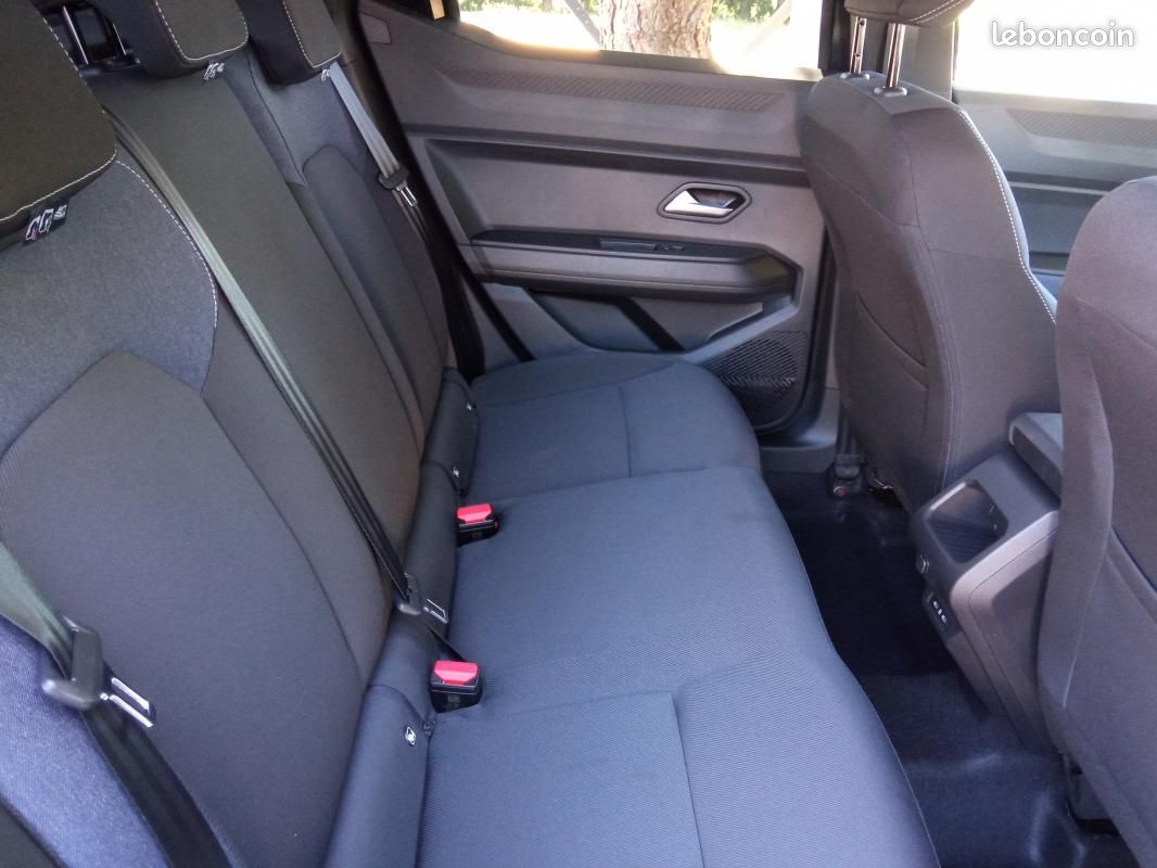 Dacia Duster Hybrid 140 Journey (image 6)