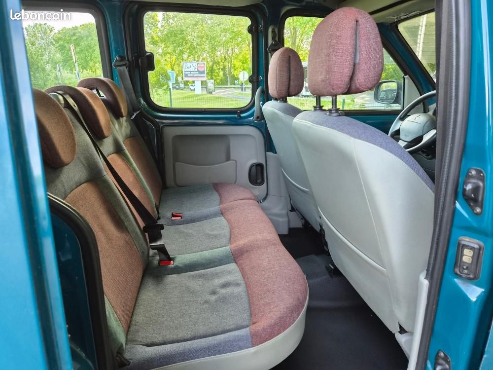 4x4 renault kangoo es 5 places 5 portes 142000 km 1ER MAIN FR (image 9)
