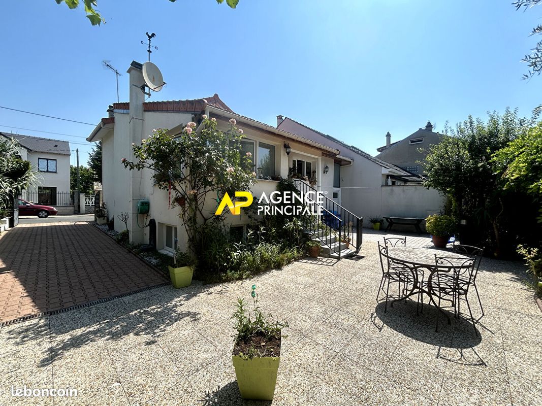 Maison 6 pièces 100 m² · à Bezons · 100 m² · 525 000 €