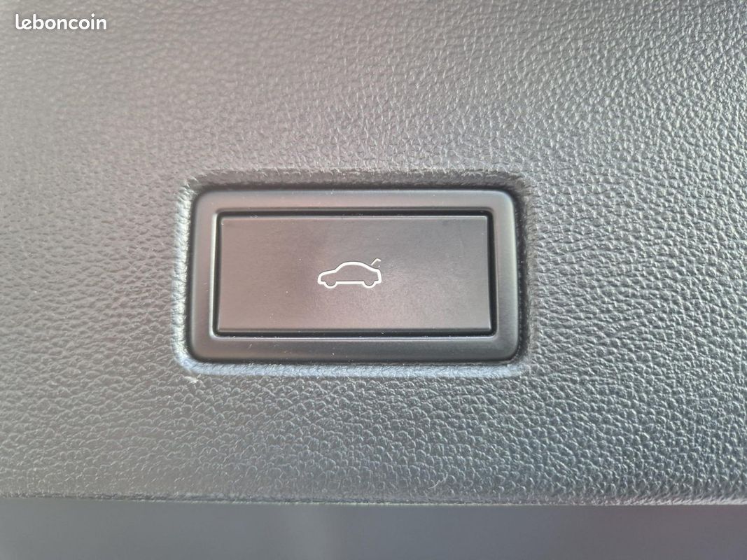 VOLKSWAGEN T-ROC 1.5 TSI Evo - 150 - Start&Stop R-Line PHASE 1 GARANTIE 6 MOIS (image 19)