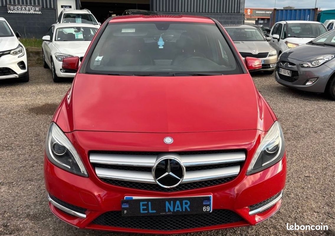 Mercedes Benz CLASSE B B180 CDI 110 cv FINITION FASCINATION - GARANTIE 12 MOIS (image 3)
