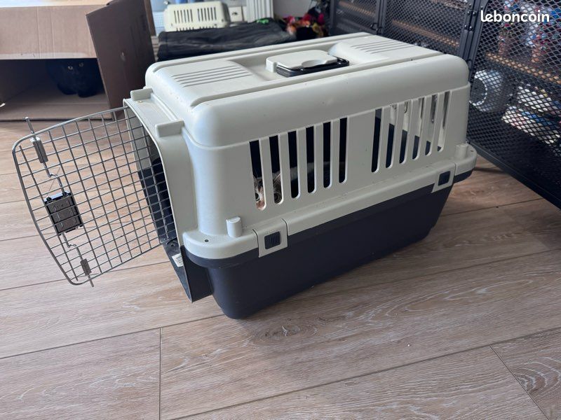 Caisse chat ou chien (image 2)