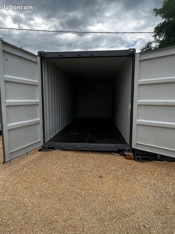 Loue 1 container de stockage proche zone commerciale de plan de campagne