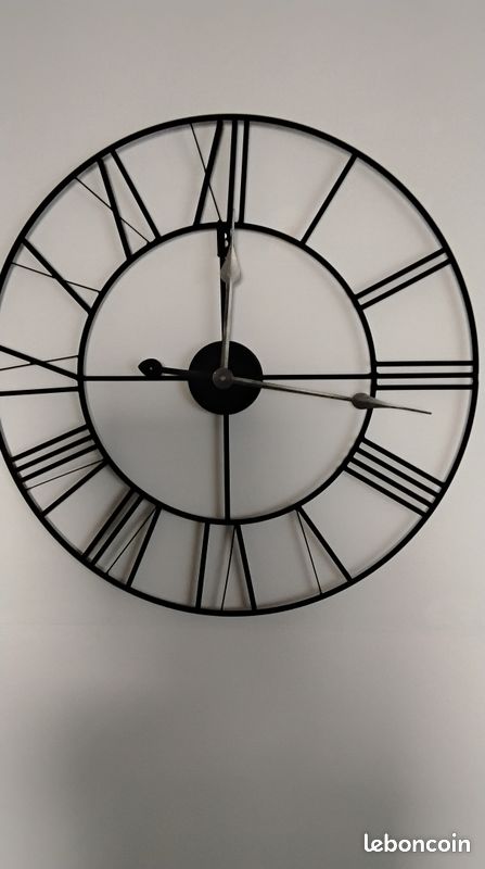 Pendule style industriel (image 1)
