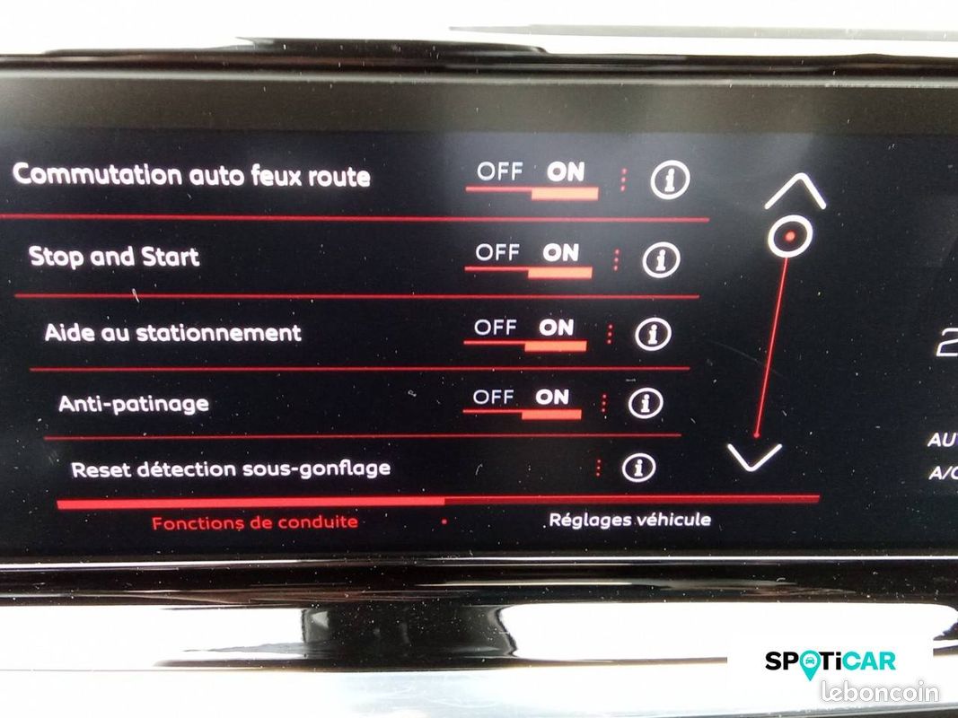 PEUGEOT 2008 BlueHDi 130 S&S EAT8 GT Line (image 20)