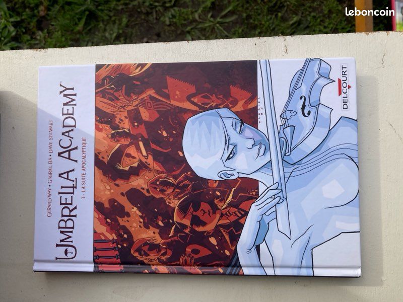 Coffret Comics BD Umbrella academy (image 3)