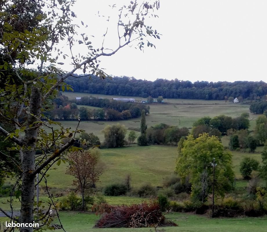 Terrain a vendre · à Saint-Flour · 110 000 €