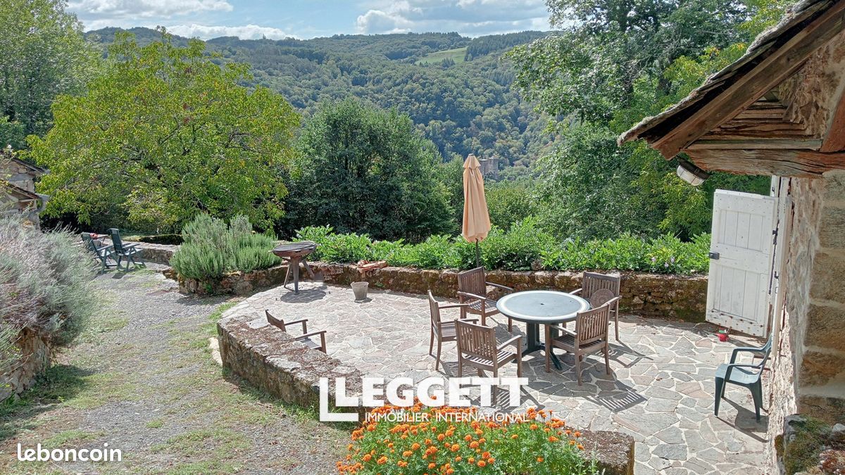 Maison 13 pièces 199 m² · à Saint-Geniez-Ô-Merle · 199 m² · 431 500 €