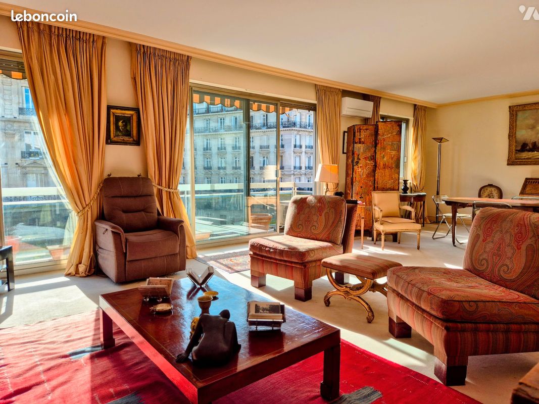 Appartement 4 pièces 152 m² · à Paris · 152 m² · 1 635 000 €