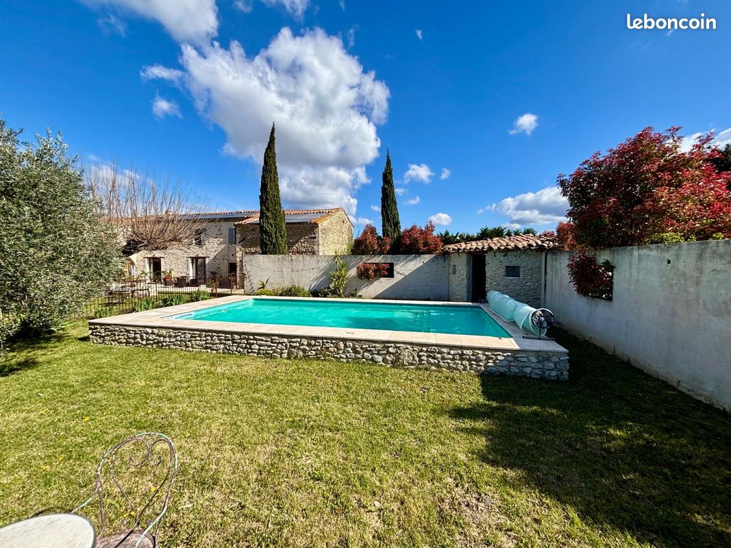 Mas 8 pièces 240 m² (image 17)