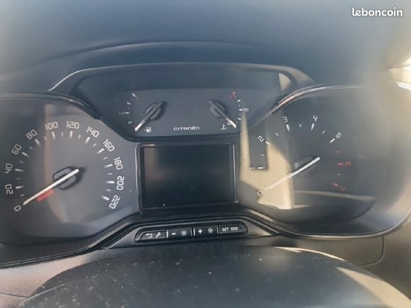 Citroen C3 1.2 PureTech 83ch S&S YOU (image 19)