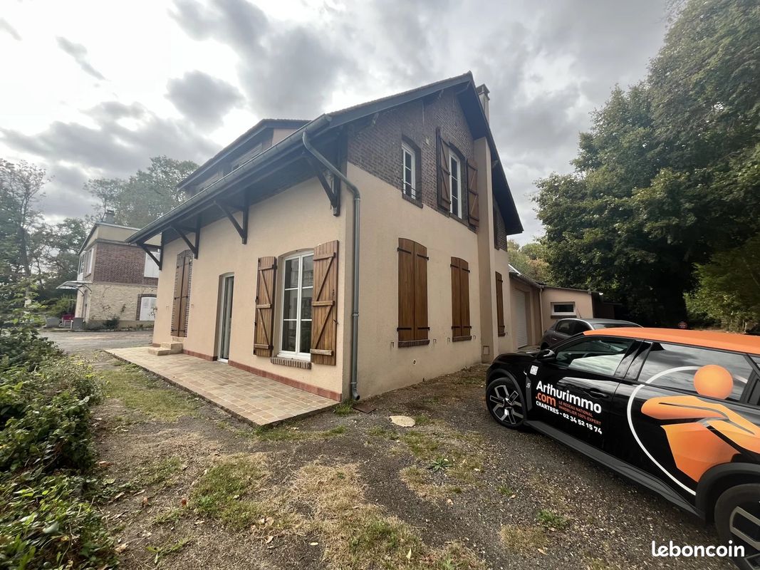 Maison 5 pièces 119 m² · à Chartres · 119 m² · 1 010 €/mois