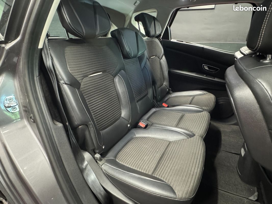 RENAULT SCENIC IV TCe 130 Energy Intens (image 18)