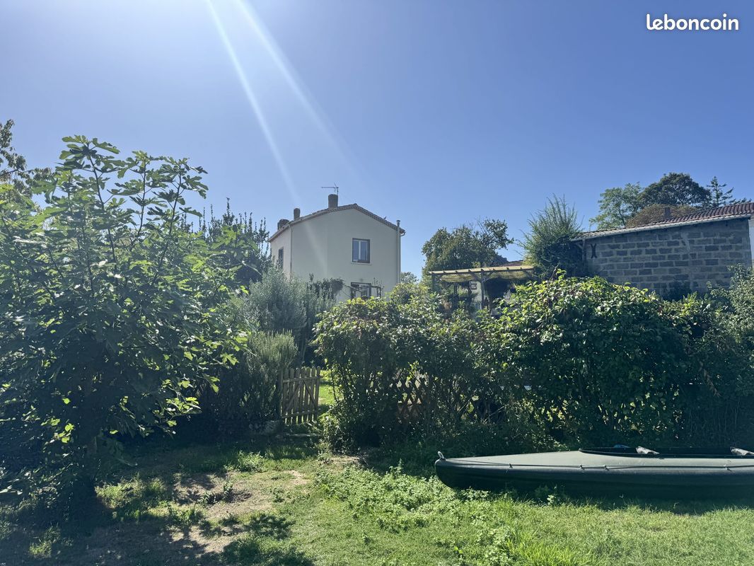 Maison 4 pièces 102 m² · à Mortagne-sur-Gironde · 102 m² · 273 000 €