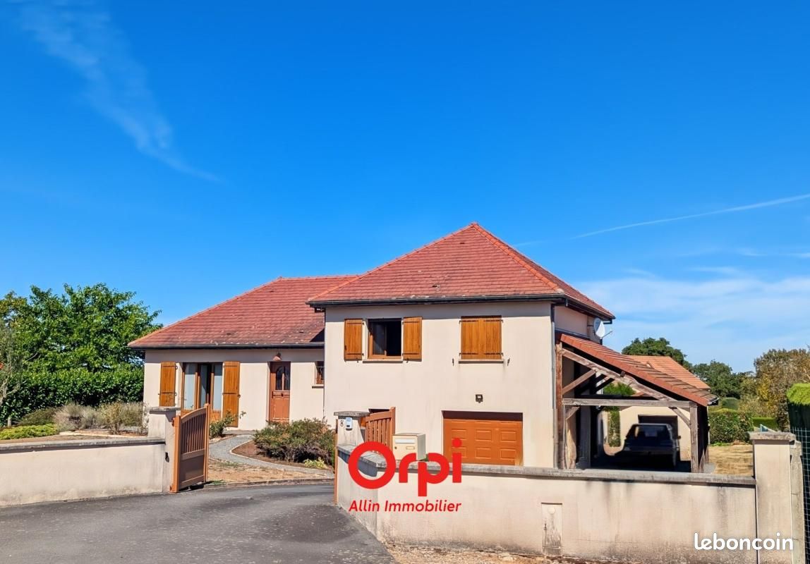 Maison 4 pièces 93 m² · à Quinssaines · 93 m² · 215 000 €