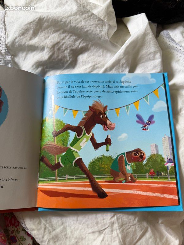 La course de relais. Virginie Grimaldi, Coralie Bruschi. Collection Esprit sportif. Hachette jeunesse, 2024. Dès 3 ans (image 15)