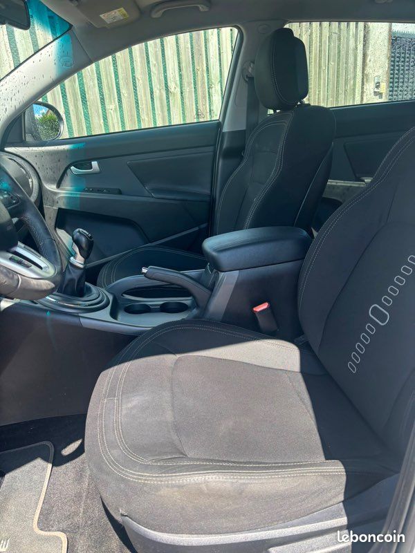 Kia Sportage 1.7 CRDi 2WD 116 Cv Sense 1 ères mains (image 15)
