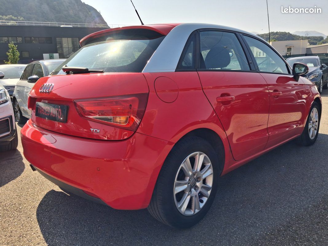 Audi a1 1.6 tdi 90 attraction s tronic entretien complet (image 4)
