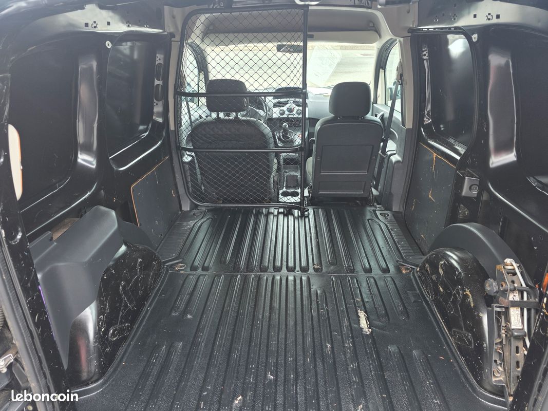 Renault kangoo 1.5 dci 75 cv .du 01/2012.avec 147 000 kms (image 4)