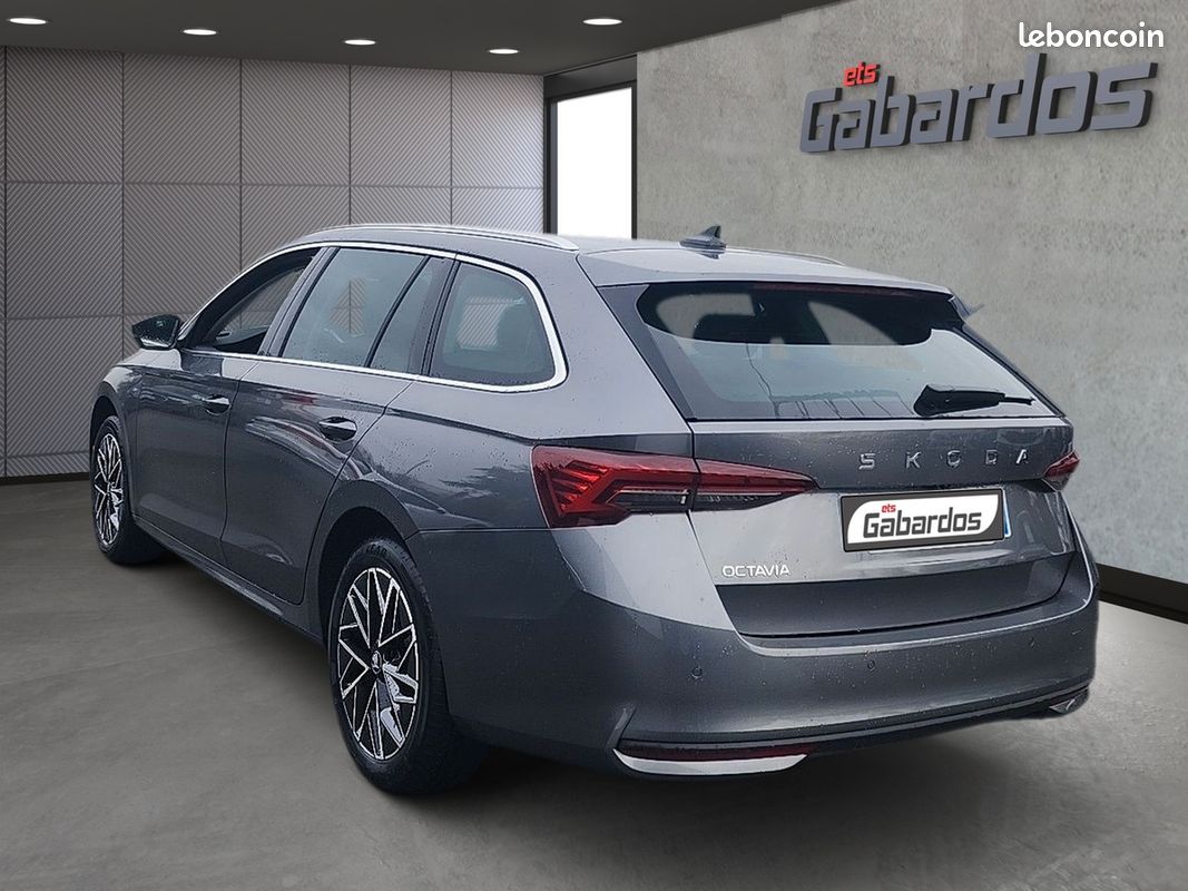 Skoda Octavia Combi 2.0 TDI 150 DSG7 - SELECTION 10 kms -20% (image 6)