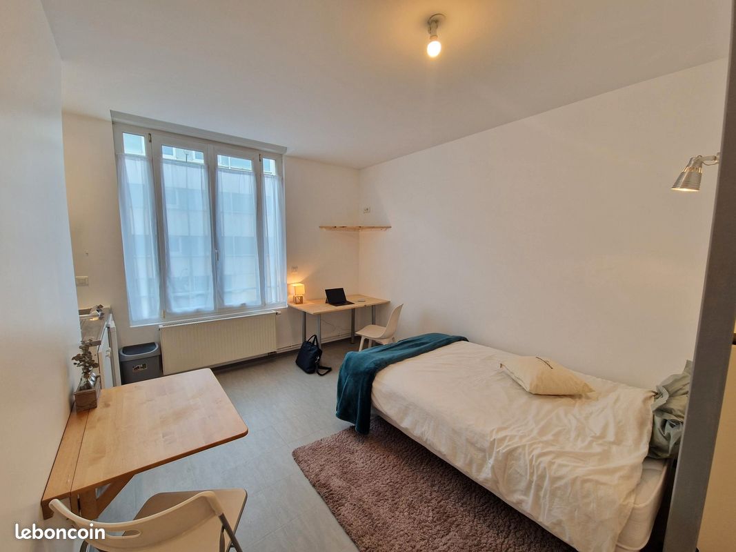 Appartement 1 pièce 18 m² · à Amiens · 18 m² · 450 €/mois