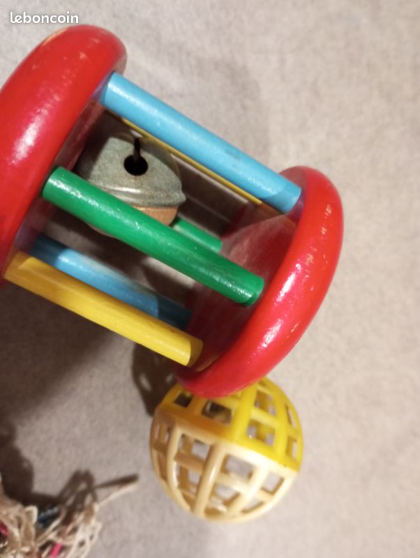 Jeux tout bois 1950-60-70 hochet clochette hachoir a viande de