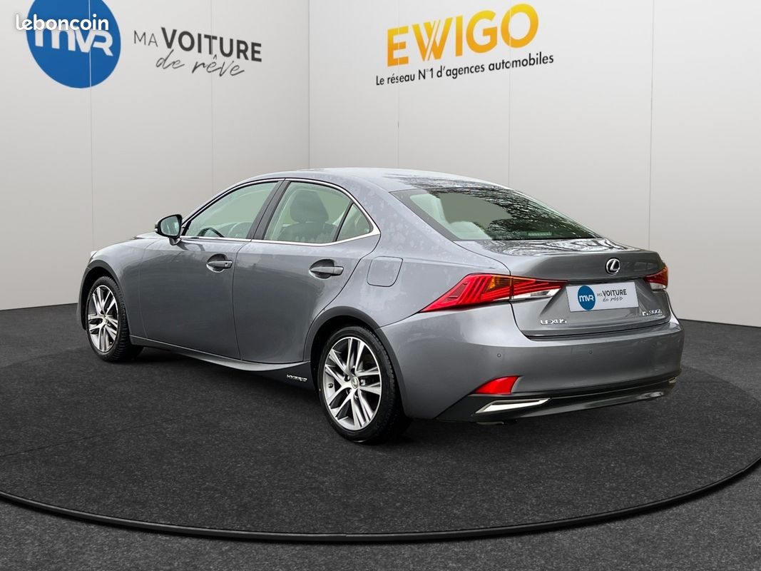 LEXUS IS 2.5 300 H 223H 180 HEV 1.6KWH BUSINESS BVa (image 29)