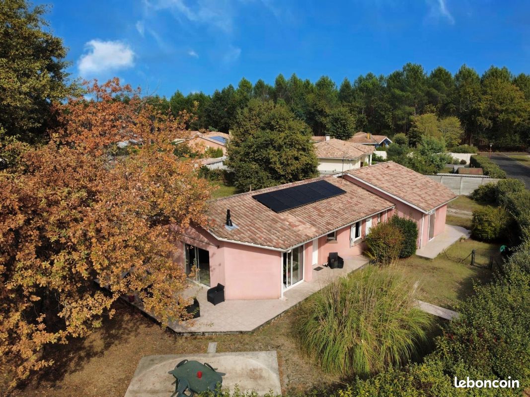 Maison 7 pièces 138 m² · à Carcans · 138 m² · 354 000 €