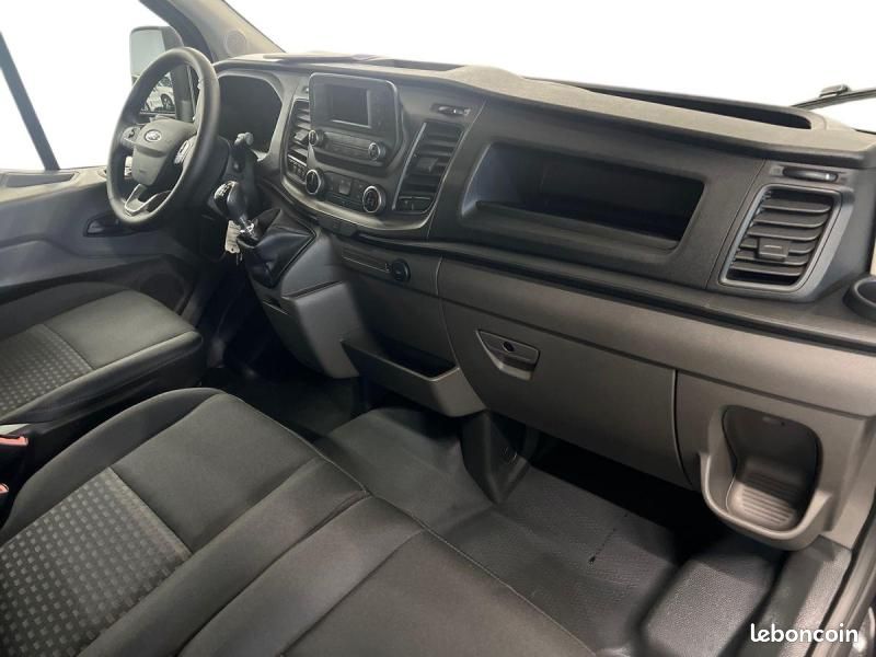 Ford Transit 2T Fg T330 L2H2 2.0 EcoBlue 130ch S&S Trend Business (image 8)