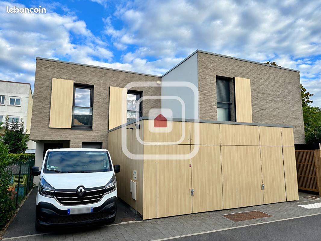 Maison 4 pièces 90 m² · à Reims · 90 m² · 345 000 €