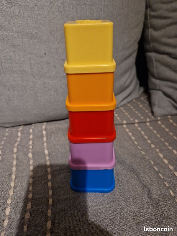 Jouet coloré (image 2)