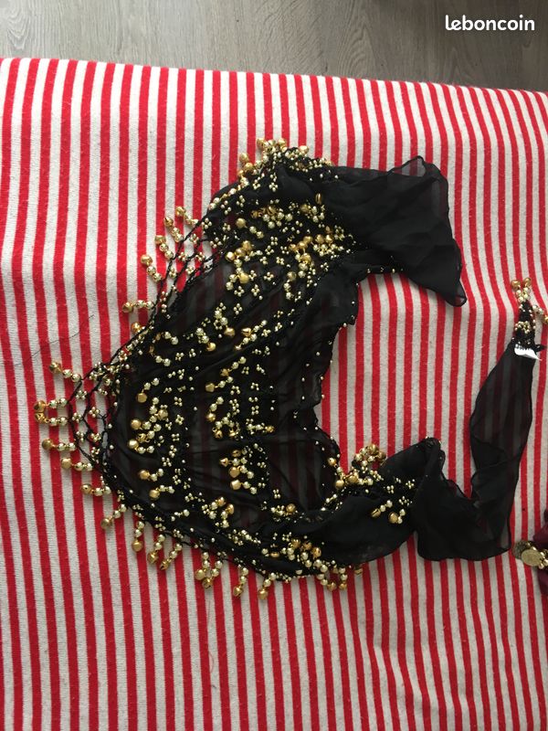 Foulard oriental noir (image 1)