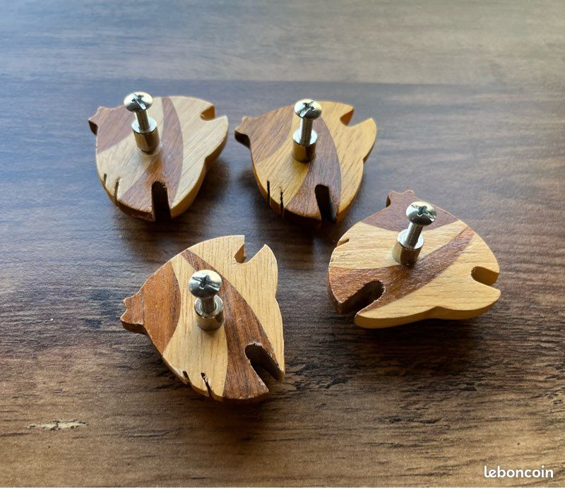 Lot de boutons et poignée de porte pour mobilier enfant ou autre (image 3)