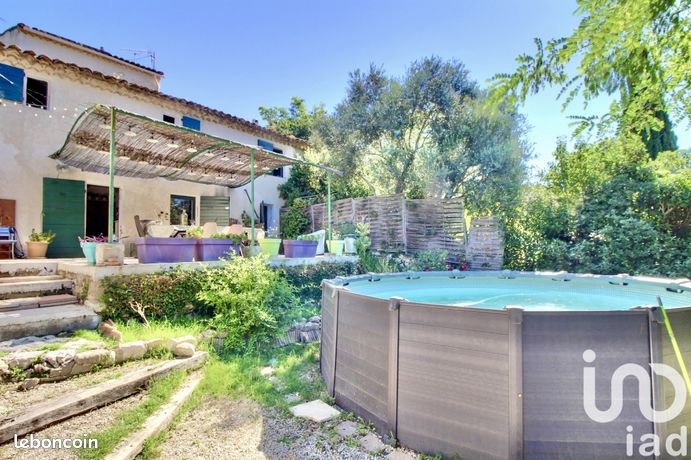 Propriété 4 pièces 68 m²