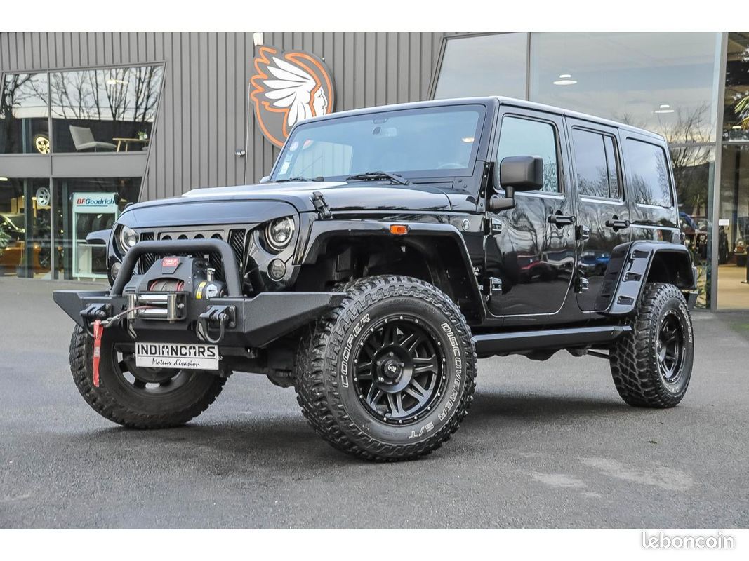 JEEP WRANGLER 3.6i - BVA 2016 Unlimited Sahara (image 21)