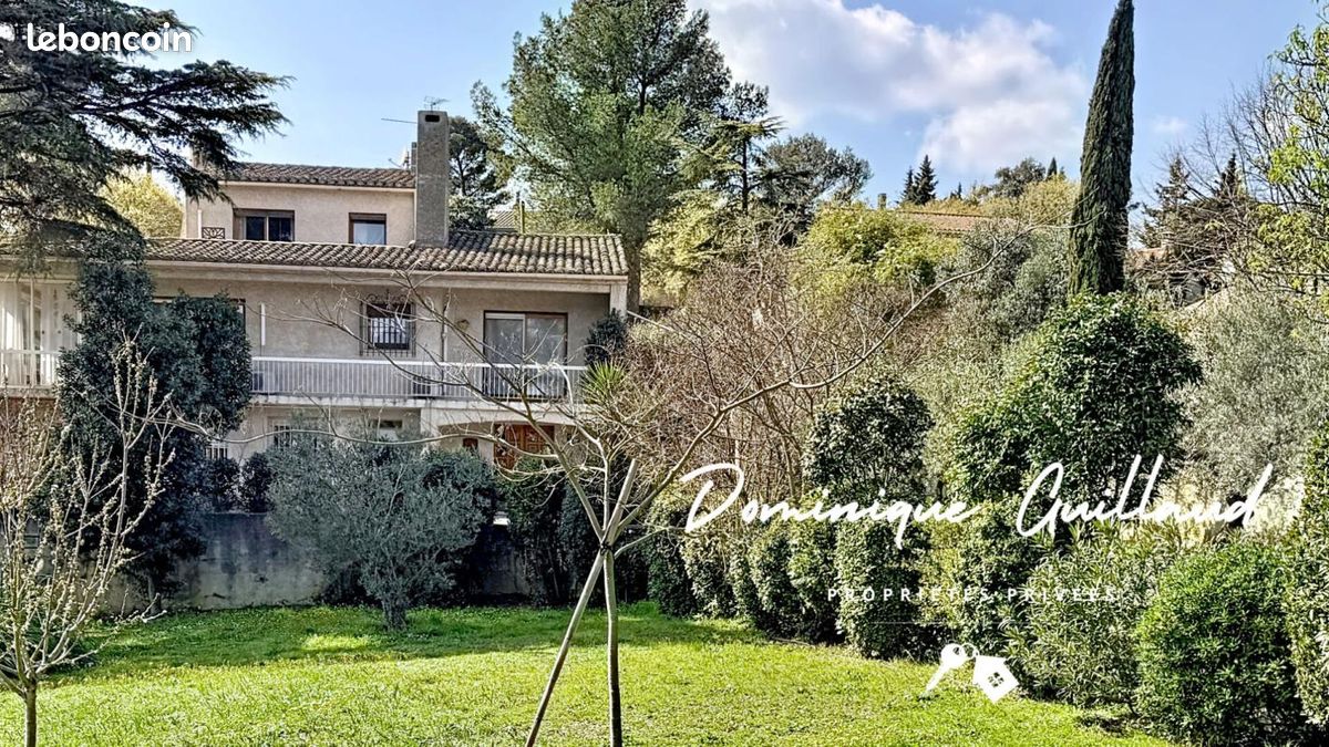 Maison 7 pièces 280 m² · à Nîmes · 280 m² · 499 000 €