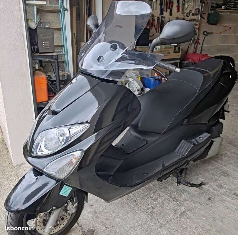 Yamaha majesty 125 (image 3)