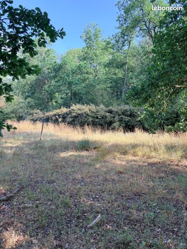 Terrain 450 m² · au Taillan-Médoc · 190 000 €