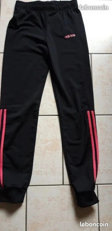 Pantalon-bas de survetement noir avec bandes rose fuchsia adidas taille 34 (image 1)