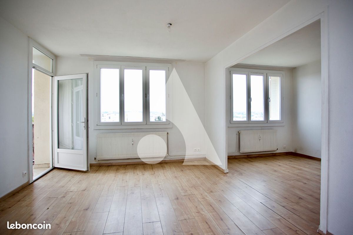 Appartement 4 pièces 72 m² · à Villefranche-sur-Saône · 72 m² · 905 €/mois