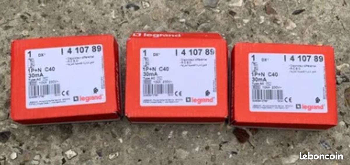 Disjoncteur 2P 40A legrand (image 2)