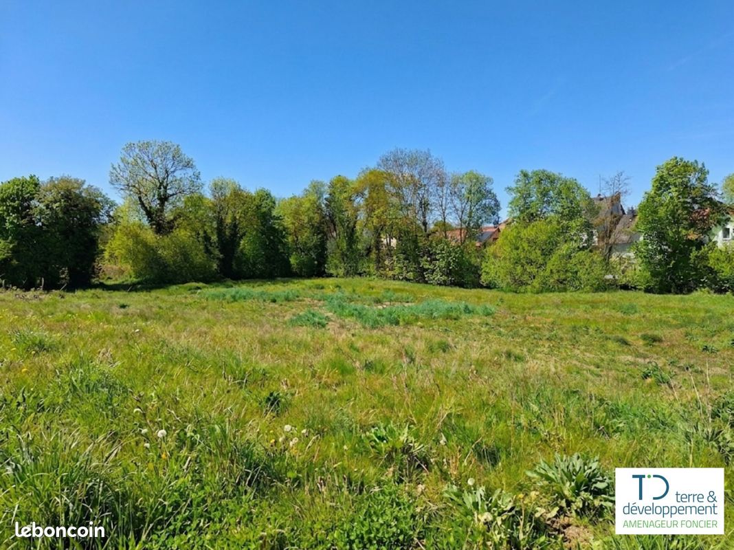 Terrain de 562 m² à ALTKIRCH (HAUT-RHIN) · 95 000 €