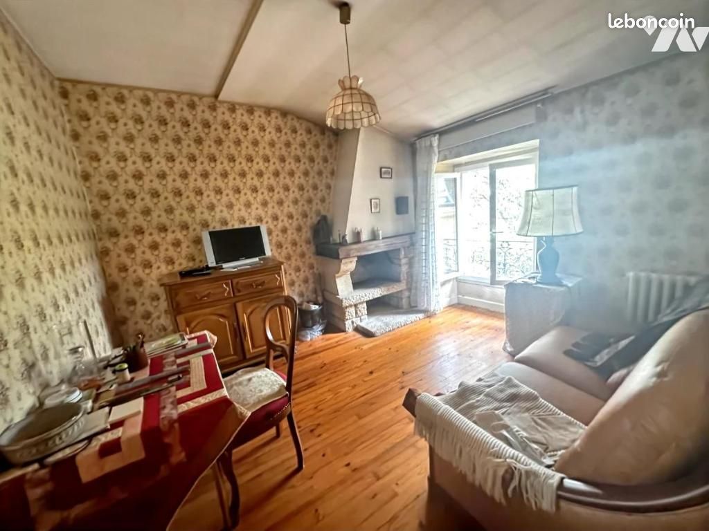 Appartement 3 pièces 56 m² · à Saint-Chamond · 56 m² · 53 500 €