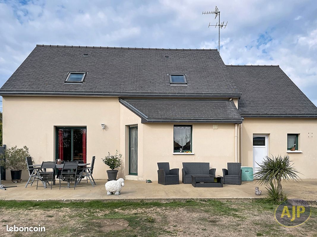 Maison 5 pièces 106 m² · à Sainte-Marie · 106 m² · 223 860 €