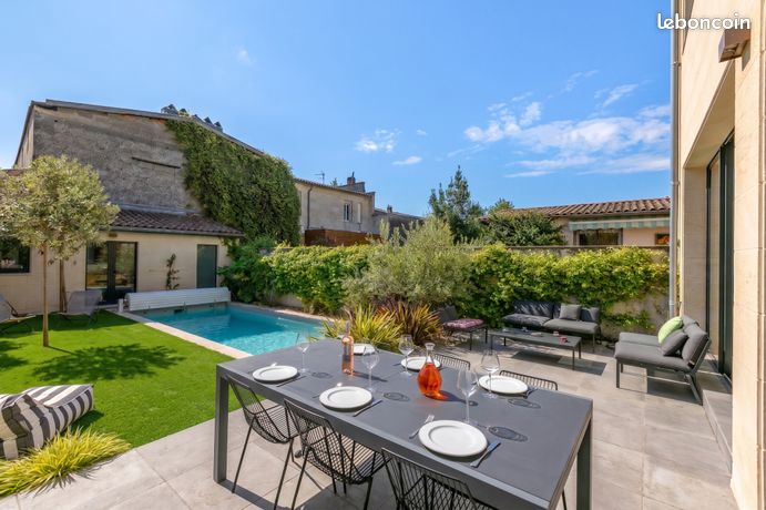 Maison 7 pièces 300 m² — 3