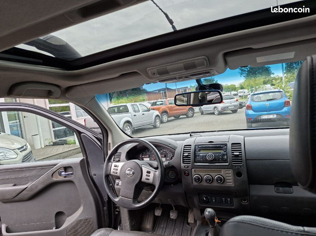 NISSAN NAVARA PICK UP HARD TOP 2008 175000 km (image 6)